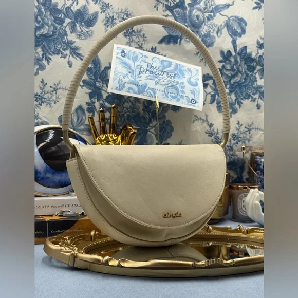 🆕 CULT GAIA 🧿 NWOT Ryka Sculptural Shoulder Bag, Off White Leather - Picture 3 of 16
